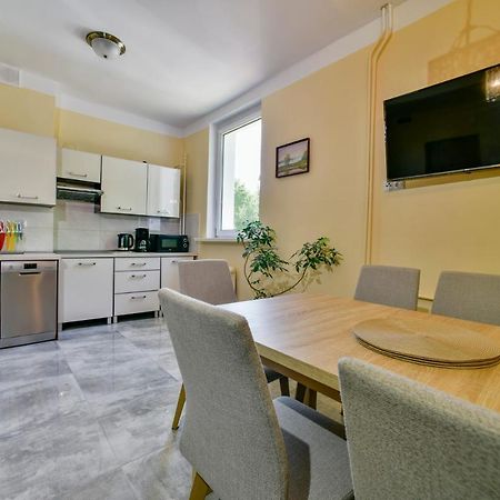 Apartament U Ewy W Kolobrzegu Podczele - 2 Sypialnie 50M2, Wifi I Darmowy Parking! Dış mekan fotoğraf