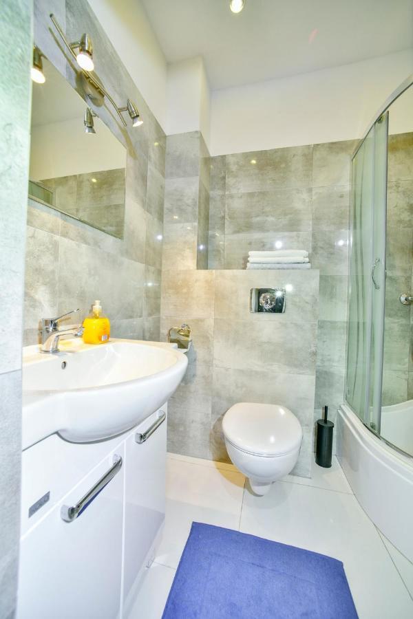 Apartament U Ewy W Kolobrzegu Podczele - 2 Sypialnie 50M2, Wifi I Darmowy Parking! Dış mekan fotoğraf