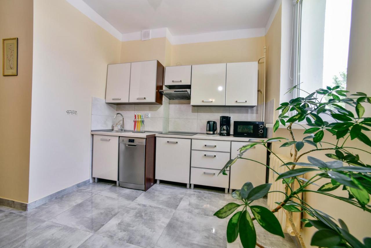 Apartament U Ewy W Kolobrzegu Podczele - 2 Sypialnie 50M2, Wifi I Darmowy Parking! Dış mekan fotoğraf